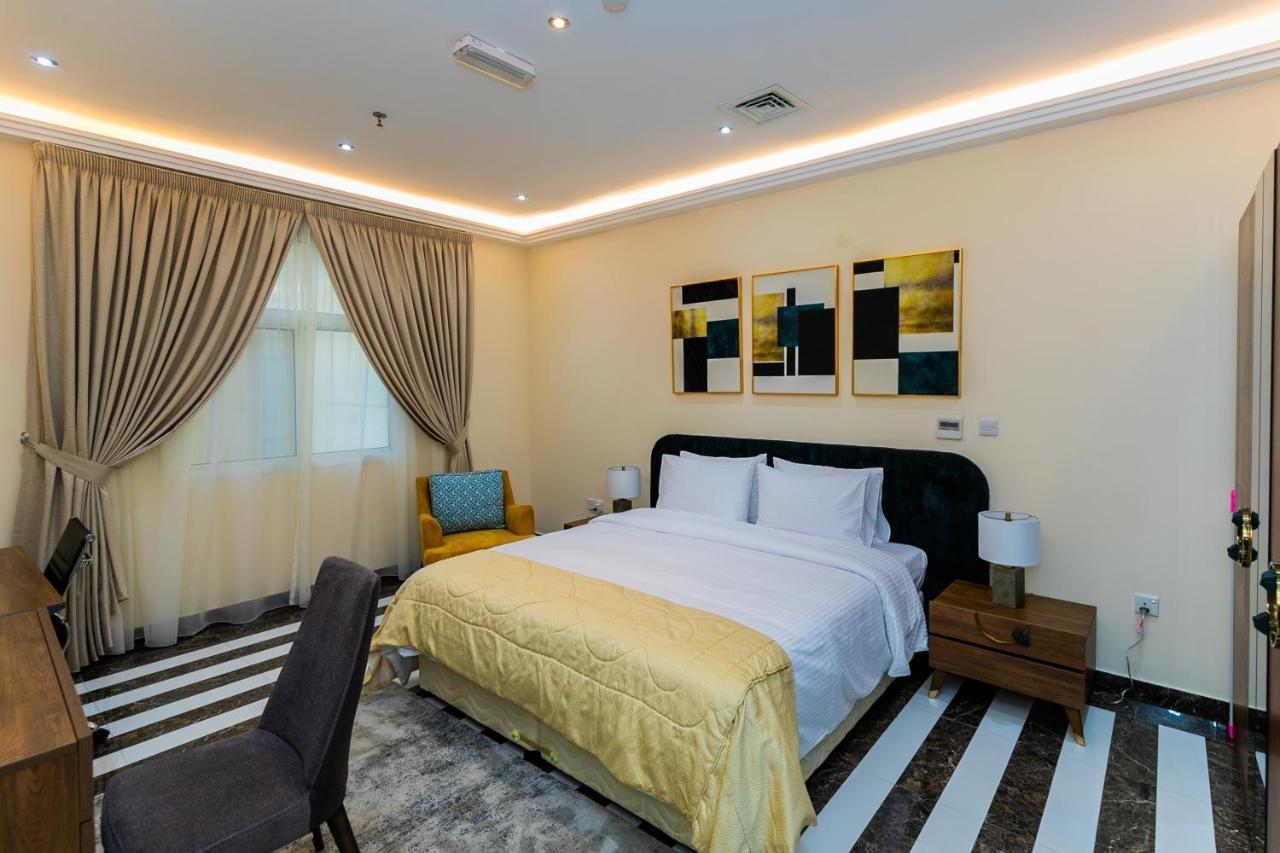 Royal Mirage Hotel Doha Exterior photo