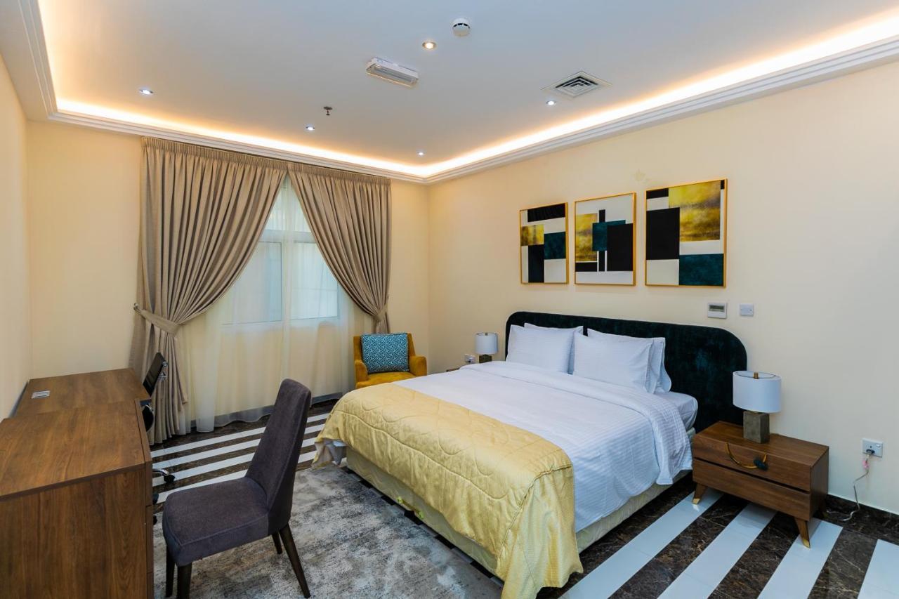 Royal Mirage Hotel Doha Exterior photo