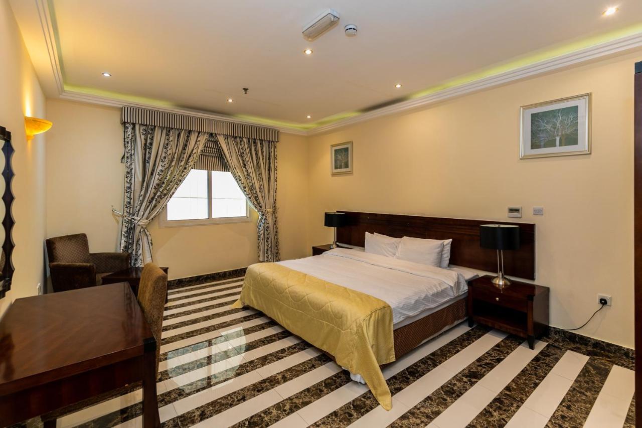 Royal Mirage Hotel Doha Exterior photo