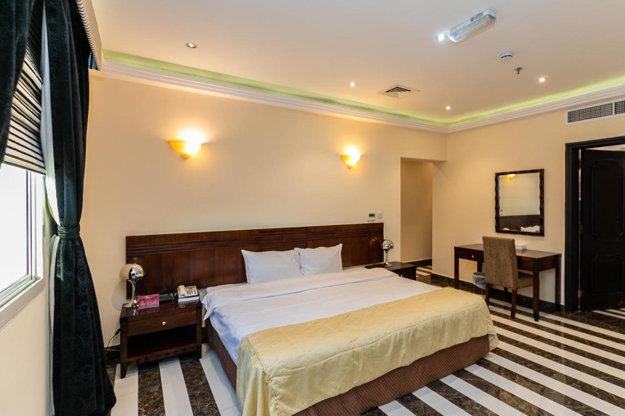 Royal Mirage Hotel Doha Exterior photo