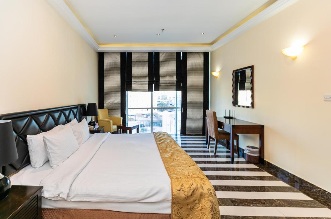 Royal Mirage Hotel Doha Exterior photo