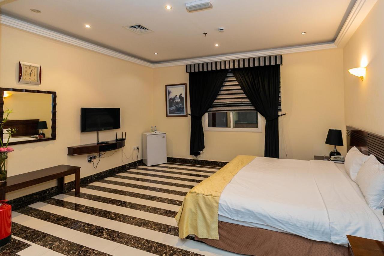 Royal Mirage Hotel Doha Exterior photo