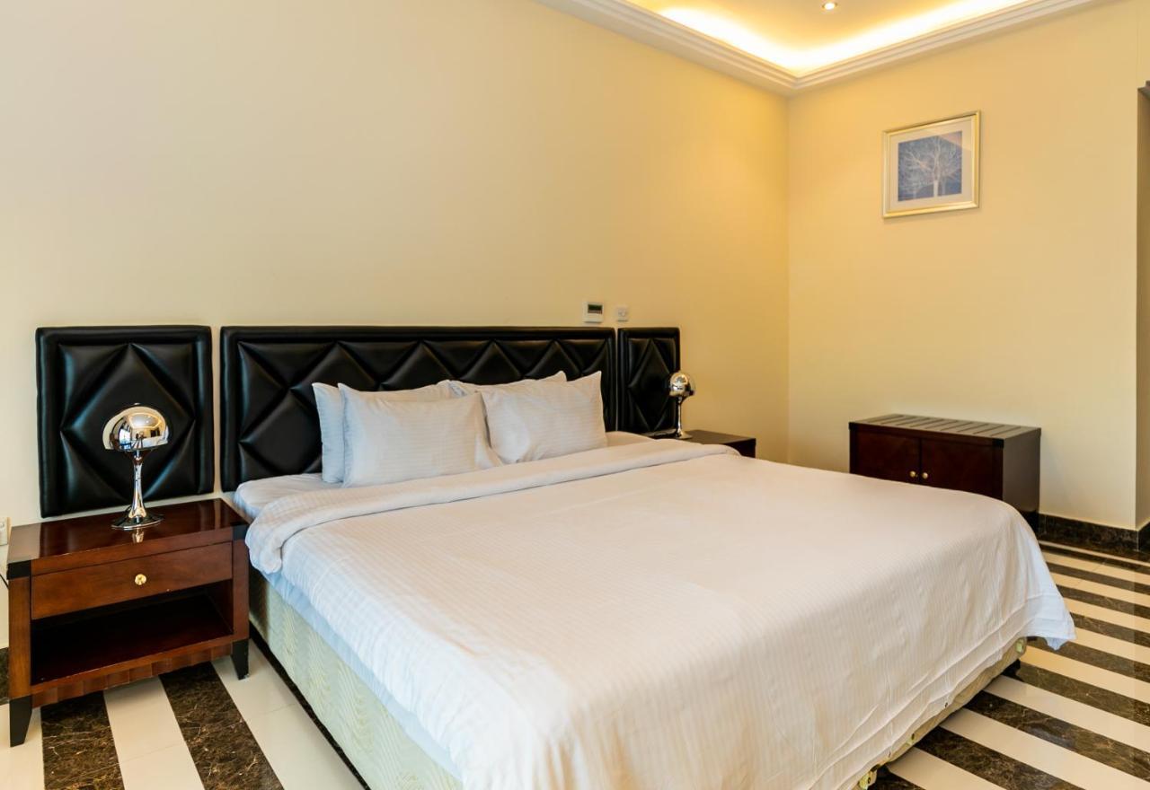 Royal Mirage Hotel Doha Exterior photo
