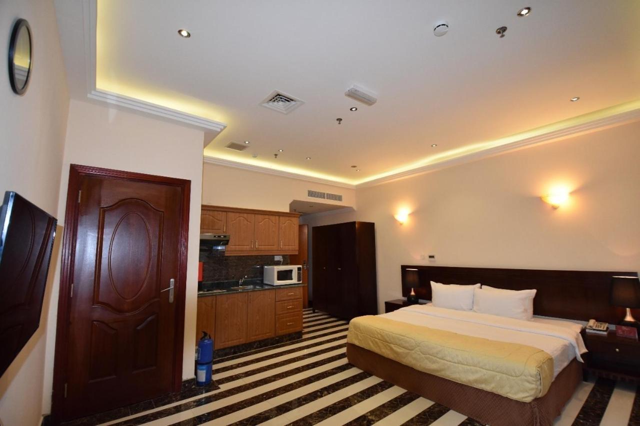 Royal Mirage Hotel Doha Exterior photo